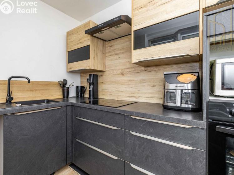 Sale apartment 2+1 Most, Mladé gardy 2729/2 č. 4