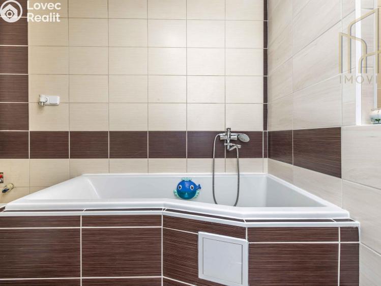 Sale apartment 2+1 Most, Mladé gardy 2729/2 č. 23