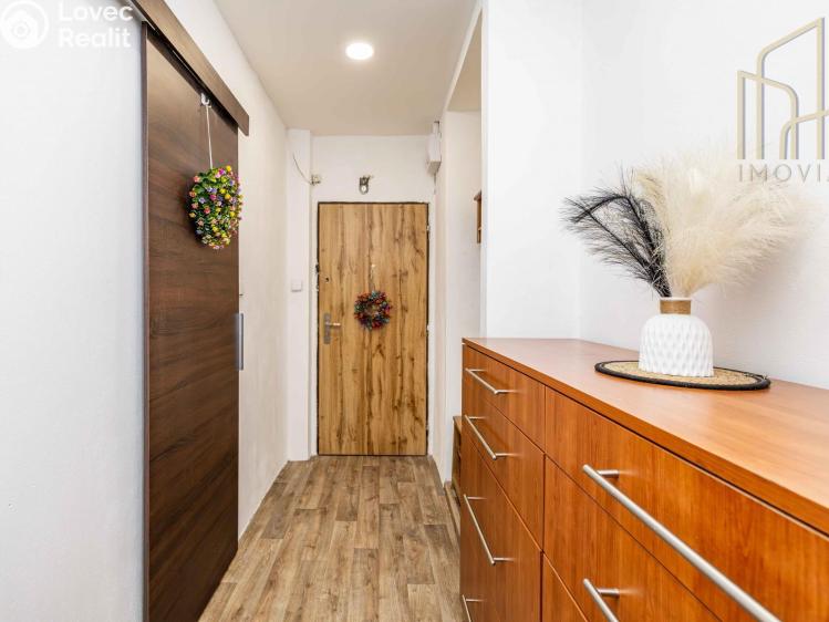 Sale apartment 2+1 Most, Mladé gardy 2729/2 č. 27