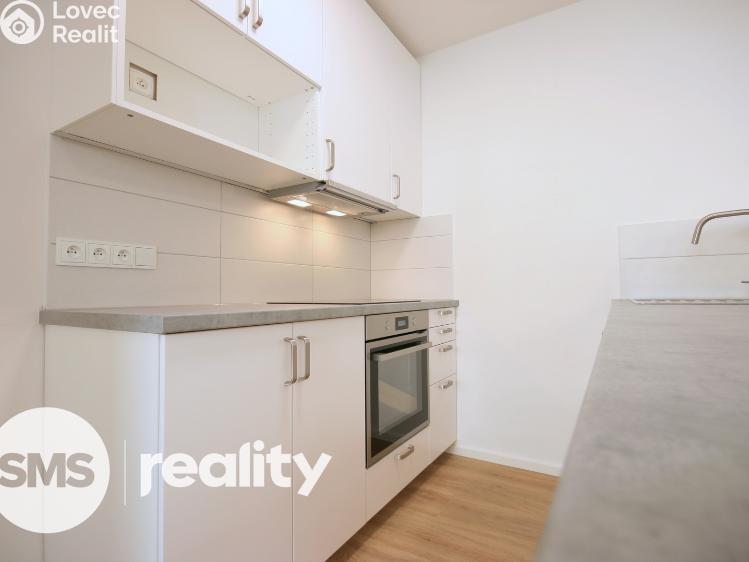 Pronájem bytu 3+KK Praha, Přecechtělova 2432/29 č. 4