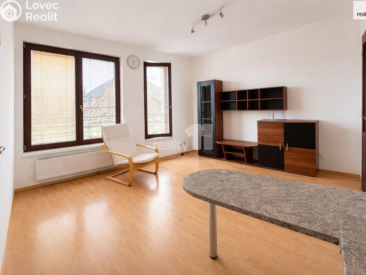 Pronájem bytu 2+KK Kolín, Chelčického č. 1