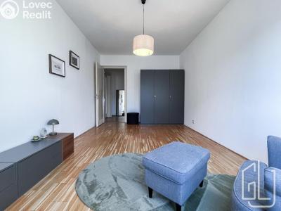 Pronájem bytu 2+KK Praha, Rohanské nábřeží č. 3