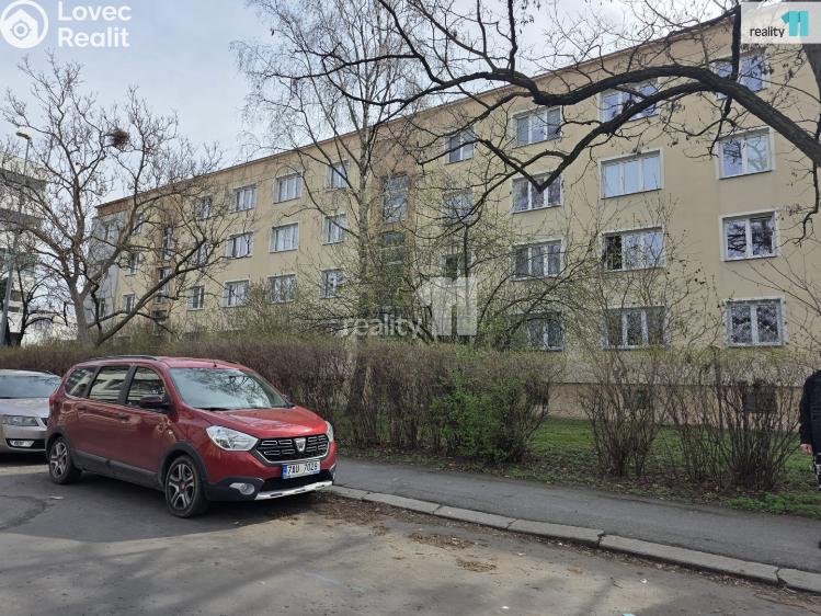 Pronájem bytu 2+1 Praha 4, Antala Staška č. 14