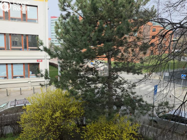 Pronájem bytu 2+1 Praha 4, Antala Staška č. 18