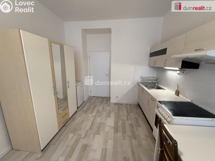 Pronájem bytu 1+KK Praha 5, Moulíkova č. 2