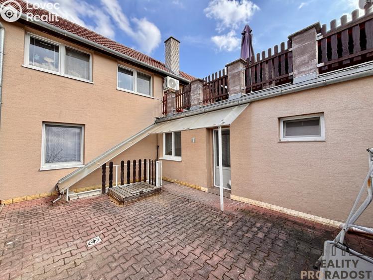 Sale family house Rousínov č. 15