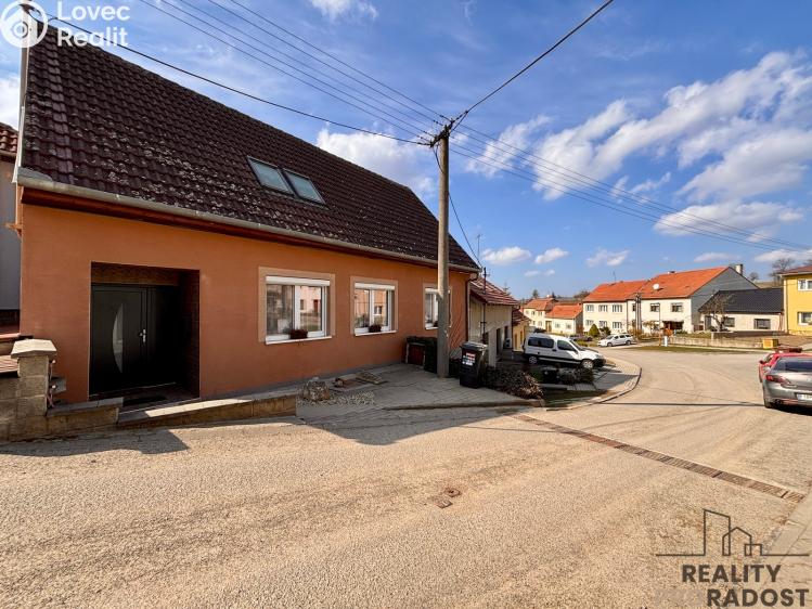 Sale family house Rousínov č. 42