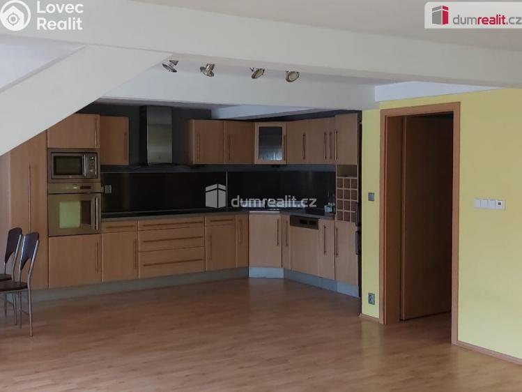 Prodej bytu 4+KK Cheb, Růžový kopeček č. 5