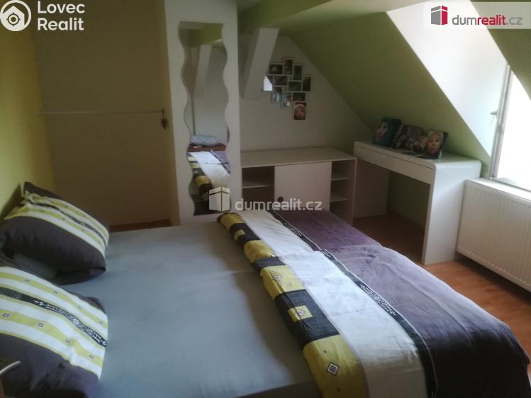 Prodej bytu 4+KK Cheb, Růžový kopeček č. 12