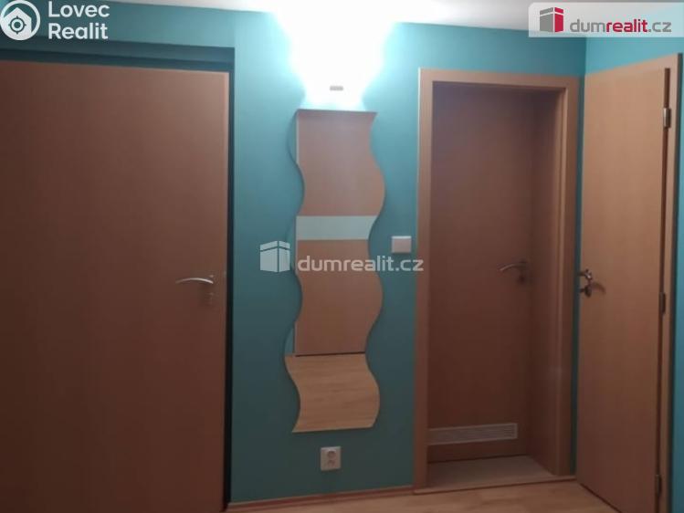 Prodej bytu 4+KK Cheb, Růžový kopeček č. 16