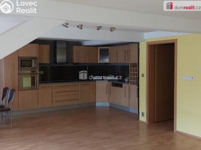 Prodej bytu 4+KK Cheb, Růžový kopeček č. 5