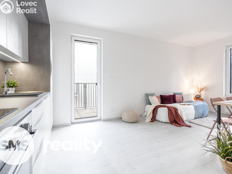 Prodej bytu 2+KK Odolena Voda, Pod Sokolákem 709 č. 8