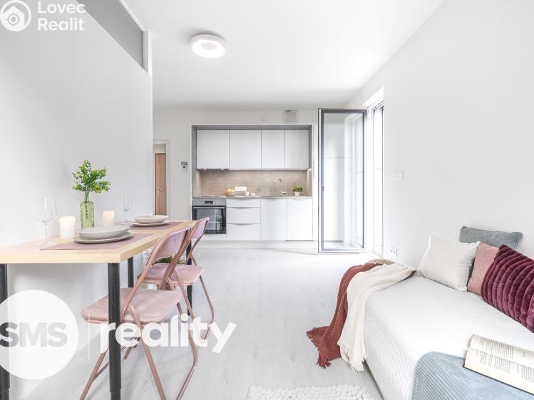 Prodej bytu 2+KK Odolena Voda, Pod Sokolákem 709 č. 10