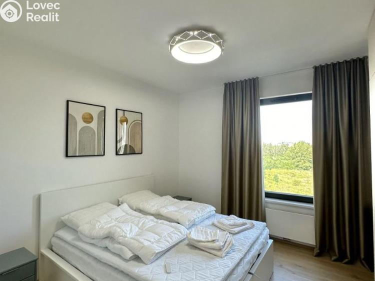 Rent apartment 2+KK Praha, Sokolova 720/7 č. 8