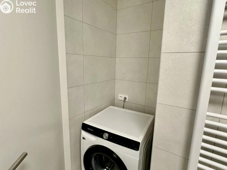 Rent apartment 2+KK Praha, Sokolova 720/7 č. 5