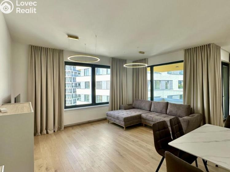 Rent apartment 2+KK Praha, Sokolova 720/7 č. 7