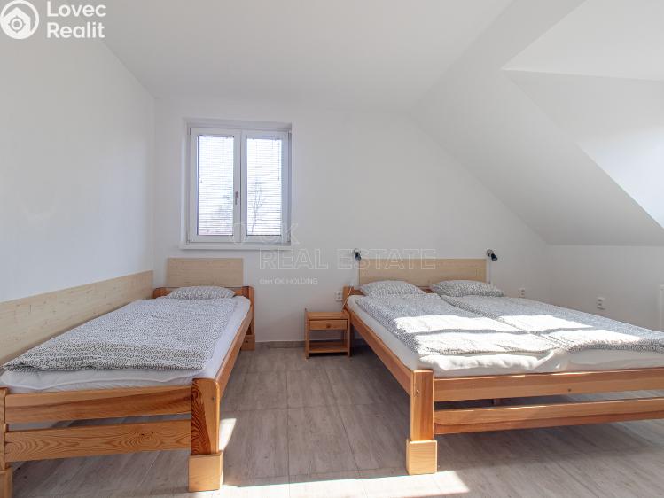 Prodej ubytovacího zařízení Horní Stropnice č. 43