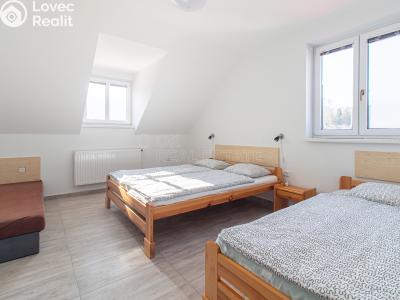 Продаж готелі Horní Stropnice č. 28