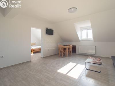Продаж готелі Horní Stropnice č. 35