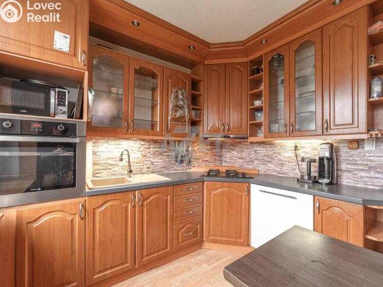 Prodej bytu 3+1 Ostrava, Hulvácká 2824/26 č. 2