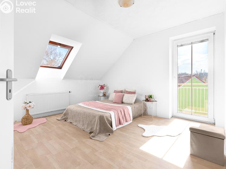 Sale apartment 3+1 Zbůch, Luční č. 7