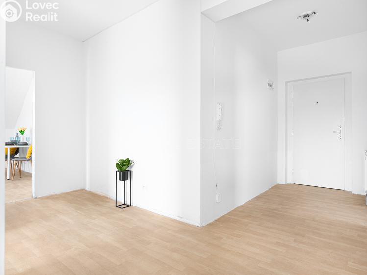 Sale apartment 3+1 Zbůch, Luční č. 12