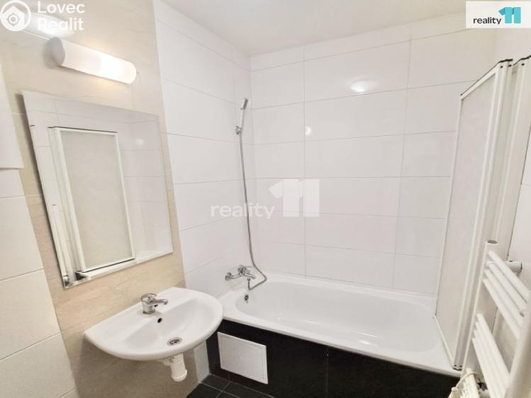 Prodej bytu 2+KK Praha 9, Českobrodská č. 22