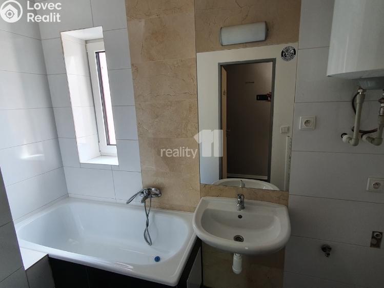 Prodej bytu 2+KK Praha 9, Českobrodská č. 5