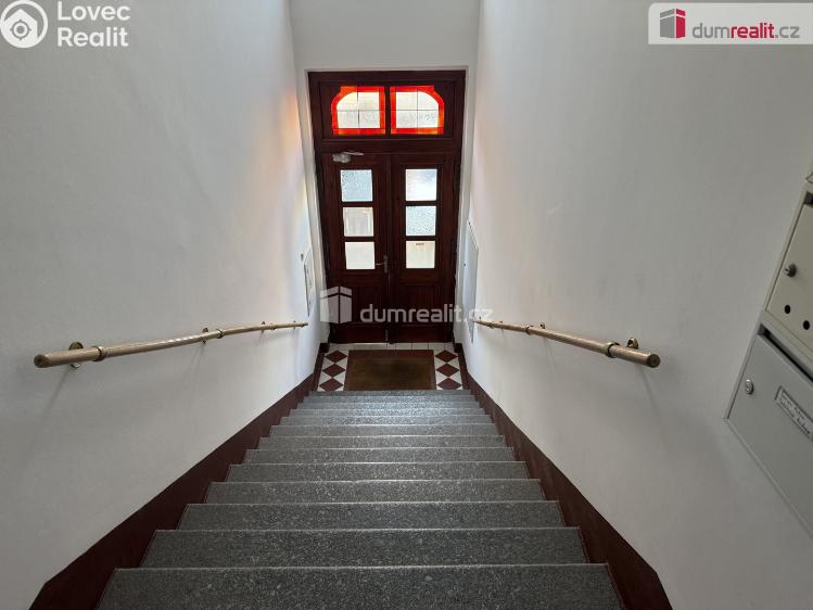 Pronájem bytu 2+1 Praha 5, U Nikolajky č. 12