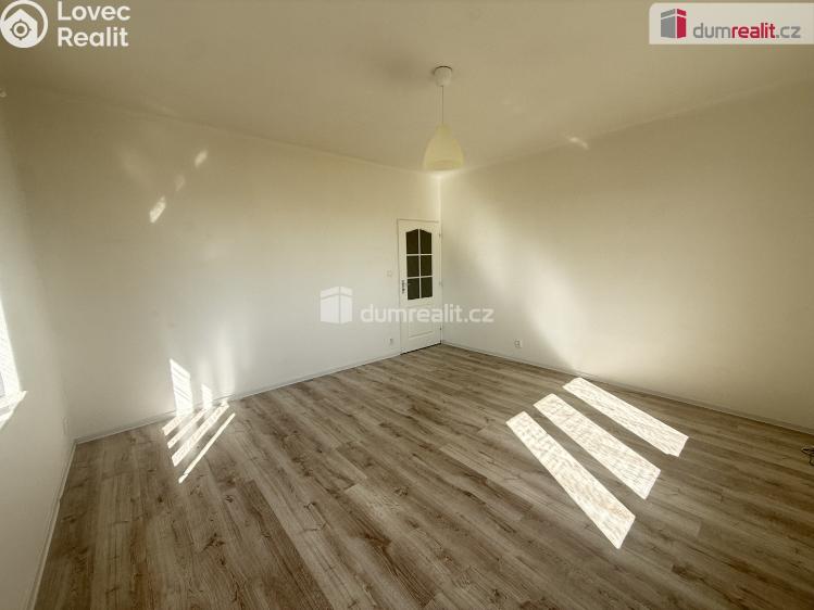 Rent apartment 2+1 Praha 16, Plánická č. 5