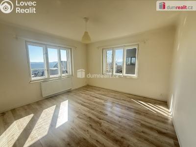 Rent apartment 2+1 Praha 16, Plánická č. 4