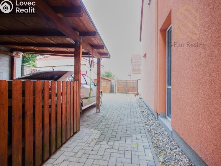 Prodej rodinného domu Zlonín, Modřínová č. 27