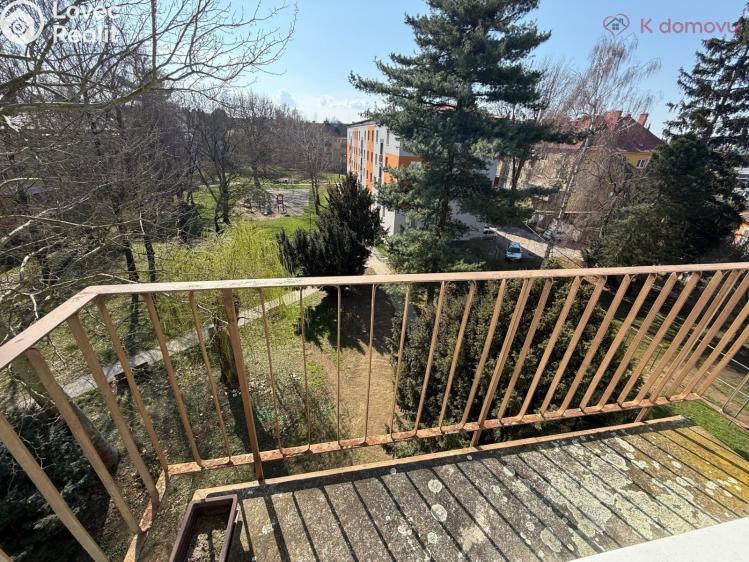 Prodej bytu 3+1 Uherské Hradiště, Tůně 414 č. 12