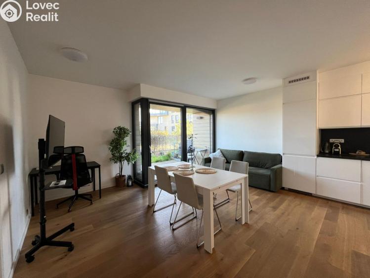 Pronájem bytu 2+KK Praha, Smrčkova 2512/25 č. 1