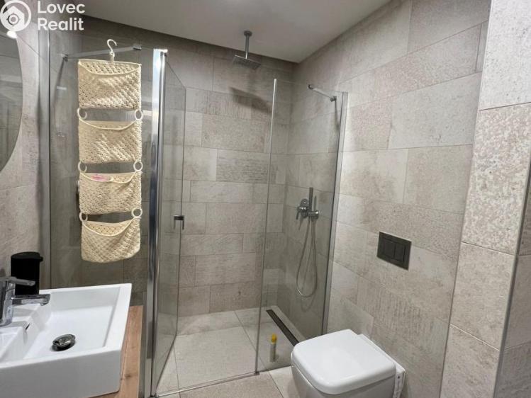 Pronájem bytu 2+KK Praha, Smrčkova 2512/25 č. 18