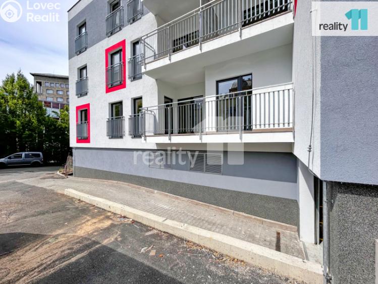 Pronájem garáže Liberec, Papírová č. 4