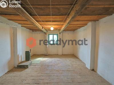 Продаж сімейного будинку Strážovice č. 12