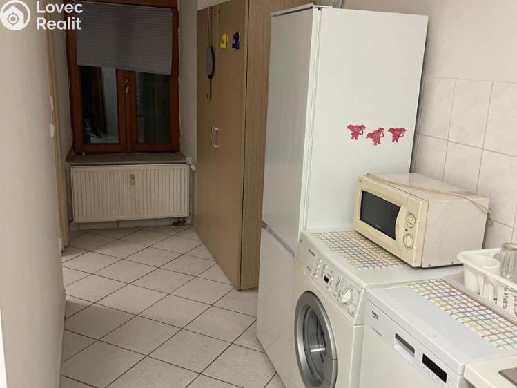 Rent apartment 2+KK Praha, U Santošky 933/20 č. 2