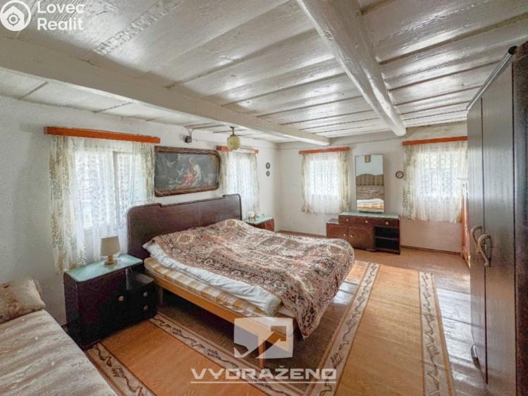 Prodej rodinného domu Petrovice č. 10