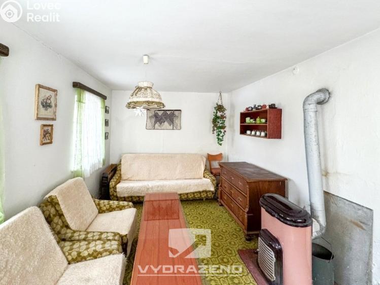 Prodej rodinného domu Petrovice č. 7