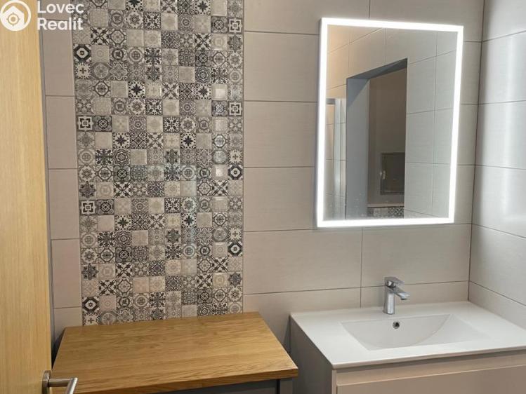 Pronájem bytu 2+KK Praha, Pavla Beneše 750/10 č. 4