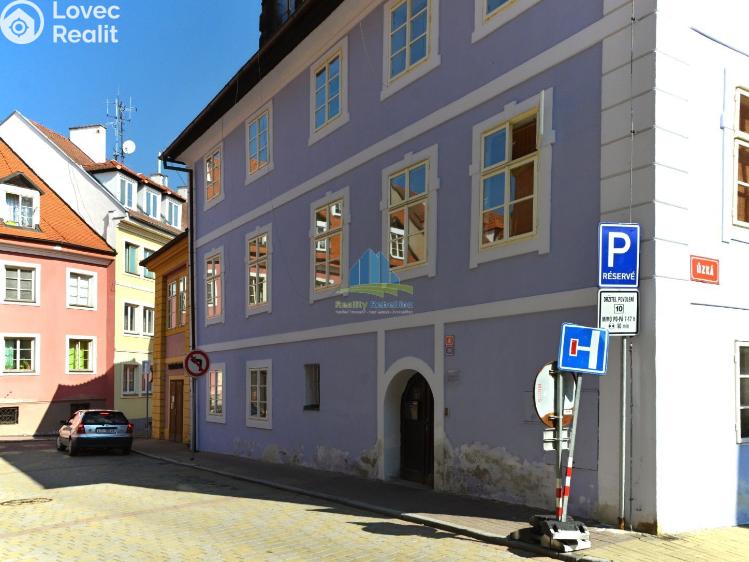 Оренда квартири 2+KK Cheb, Úzká 372/10 č. 9