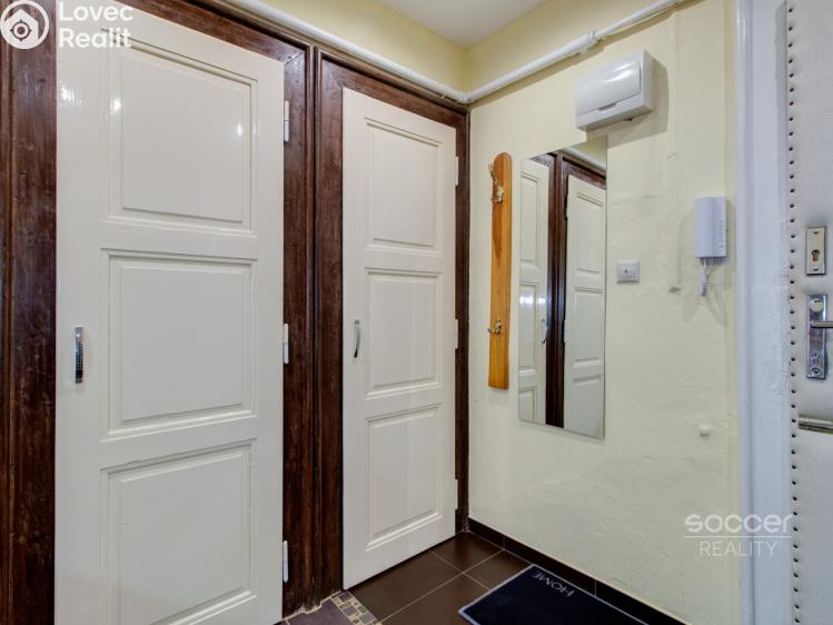 Rent apartment 2+KK Praha, Jagellonská č. 11