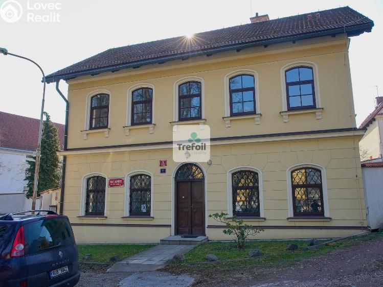 Pronájem rodinného domu Praha, Staré náměstí č. 2