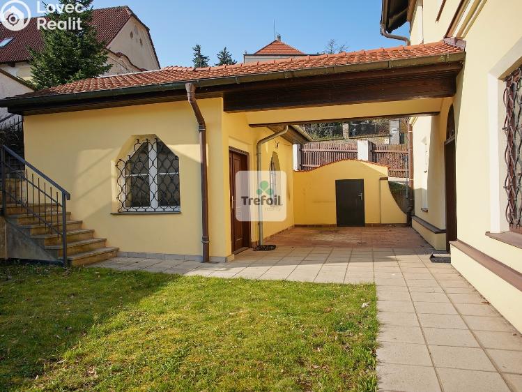 Pronájem rodinného domu Praha, Staré náměstí č. 4