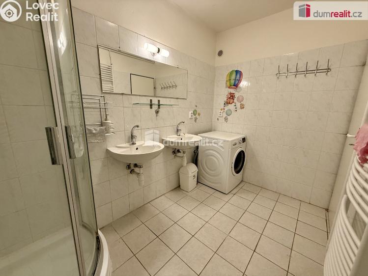 Pronájem bytu 3+1 Vracov, náměstí Míru č. 5