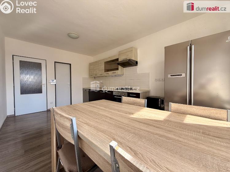 Pronájem bytu 3+1 Vracov, náměstí Míru č. 6