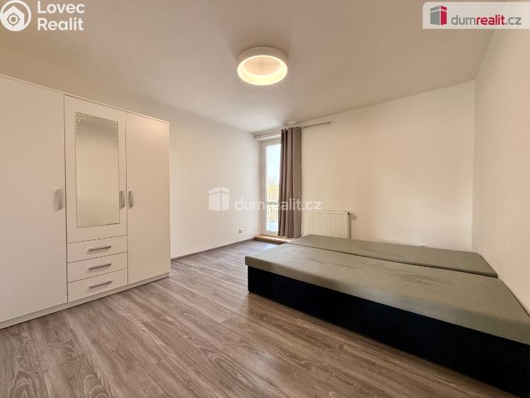 Pronájem bytu 3+1 Vracov, náměstí Míru č. 8