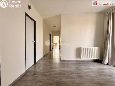 Pronájem bytu 3+1 Vracov, náměstí Míru č. 3