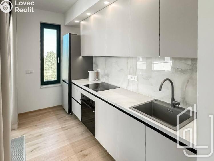 Pronájem bytu 2+KK Praha, Sokolova 720/5 č. 2